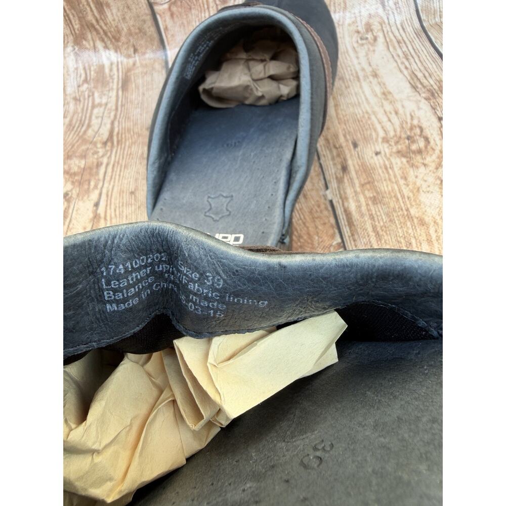 DANSKO LEANNE WOMENS BLACK LEATHER CLOG MULE TASSEL STRAP SIZE 8.5-9 - Picture 11 of 11